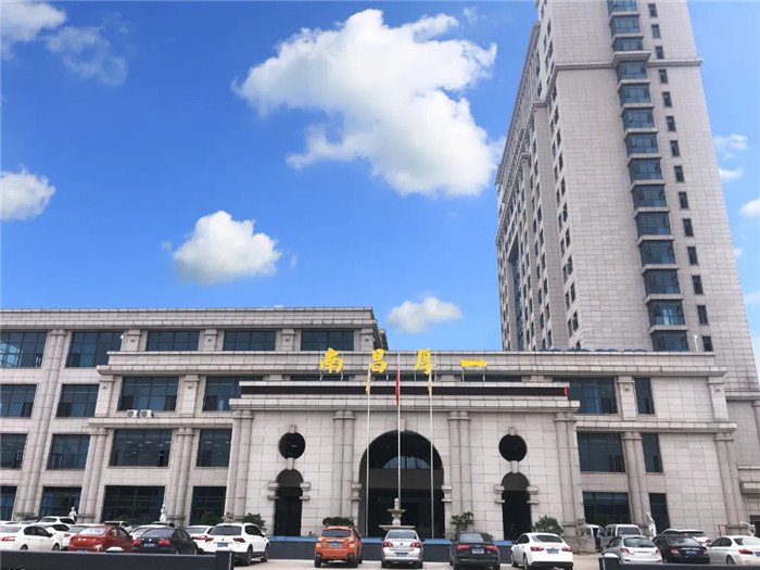 厚浪，不可阻挡——2023届美术专业招生简章